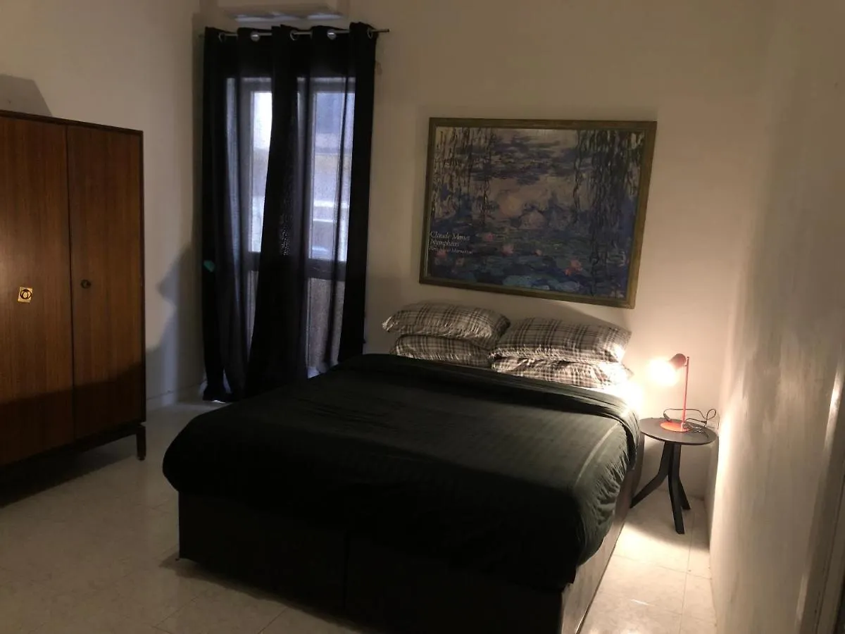 Tigne Apartment, Sliema